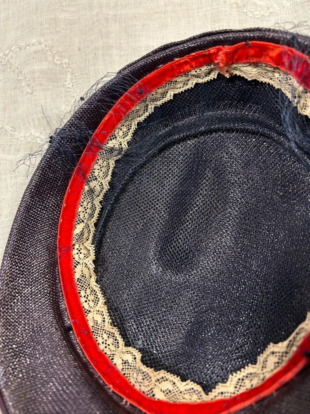 Vintage woven straw like headpiece halo piece - Picture 10 of 10